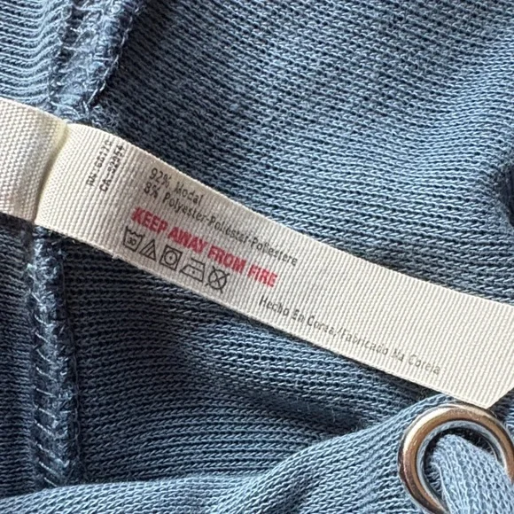 Free People insanely soft Blue Hooded Open-Back Top - Picture 4 of 7